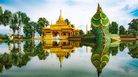 Pagoda w Złotej Ogrodzie! Miejsce Spokoju i Piękna Środkiem Wirującego Jining