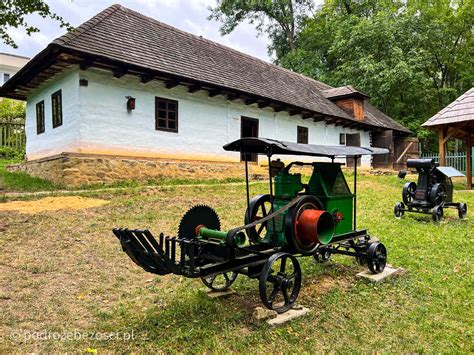 Skansen Guigang - Zabytkowe Chaty i Fascynujące Tradycje!