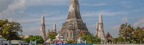 Wat Intharawihan - A Haven of Tranquility Amidst Bustling Bangkok!